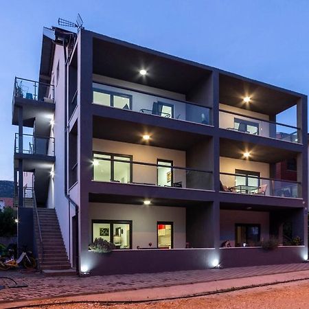 Apartmani U Kastelima Kaštela Esterno foto