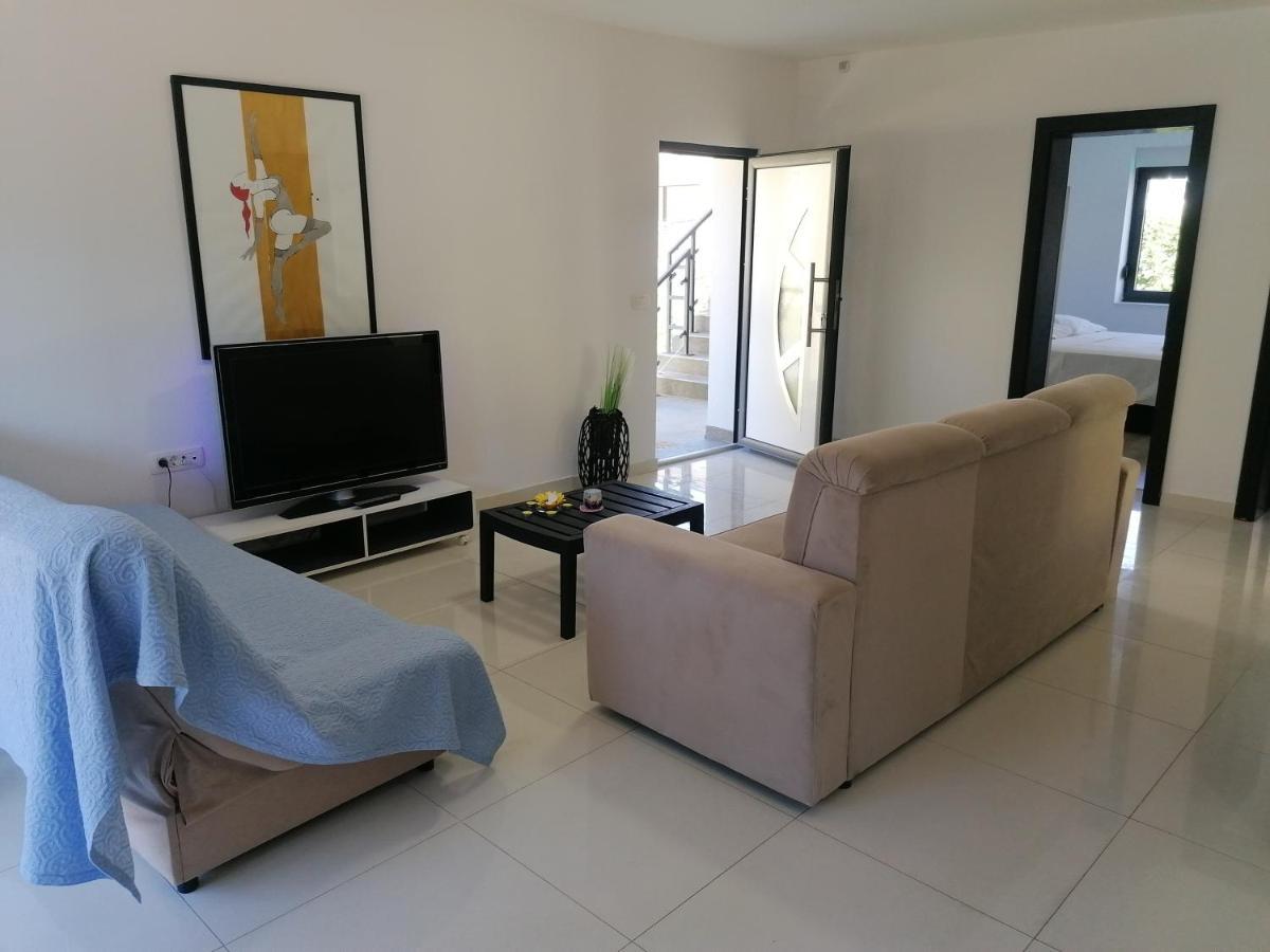 Apartmani U Kastelima Kaštela Esterno foto