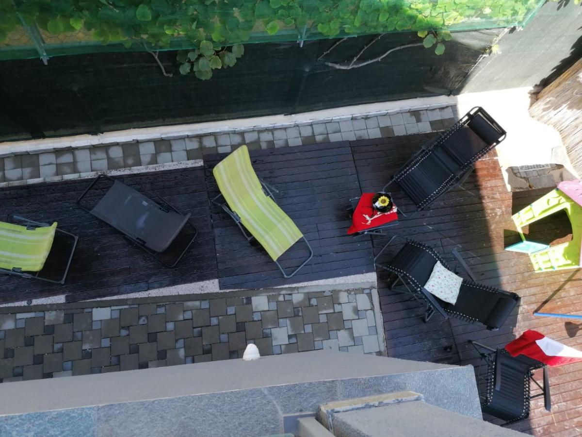 Apartmani U Kastelima Kaštela Esterno foto