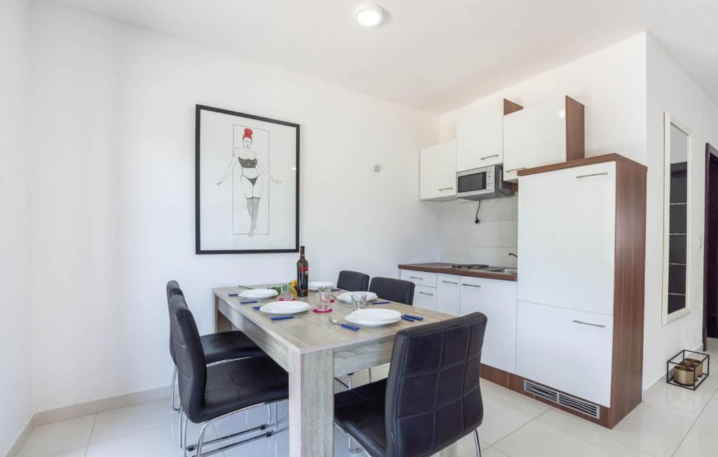 Apartmani U Kastelima Kaštela Esterno foto