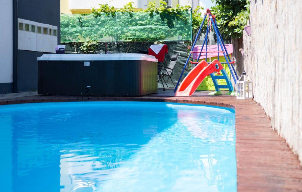 Apartmani U Kastelima Kaštela Esterno foto