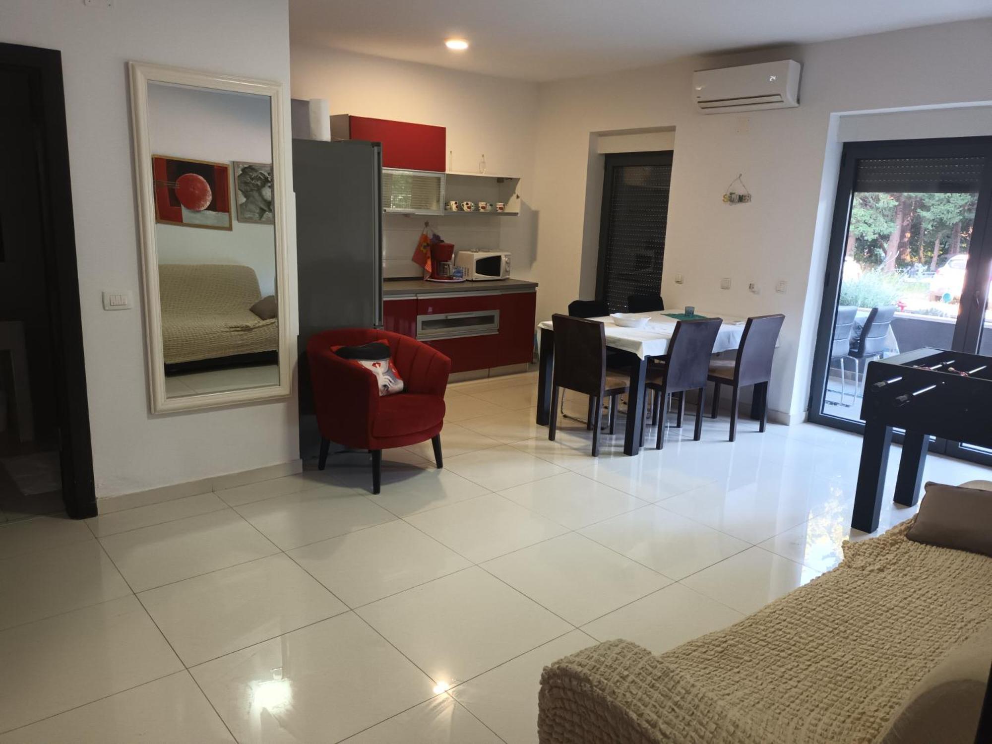 Apartmani U Kastelima Kaštela Esterno foto